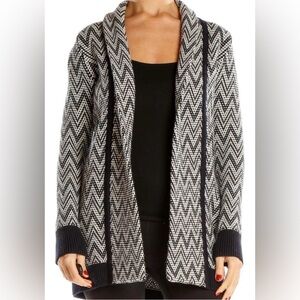 NWT Banana Republic Black and White Chevron Cardigan